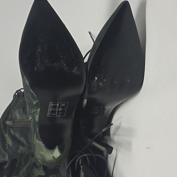 Asos Design high heel thigh high camo boots - Picture 5 of 6